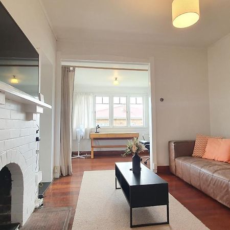 Bright And Modern Oasis In Kingsland Villa Auckland Eksteriør billede