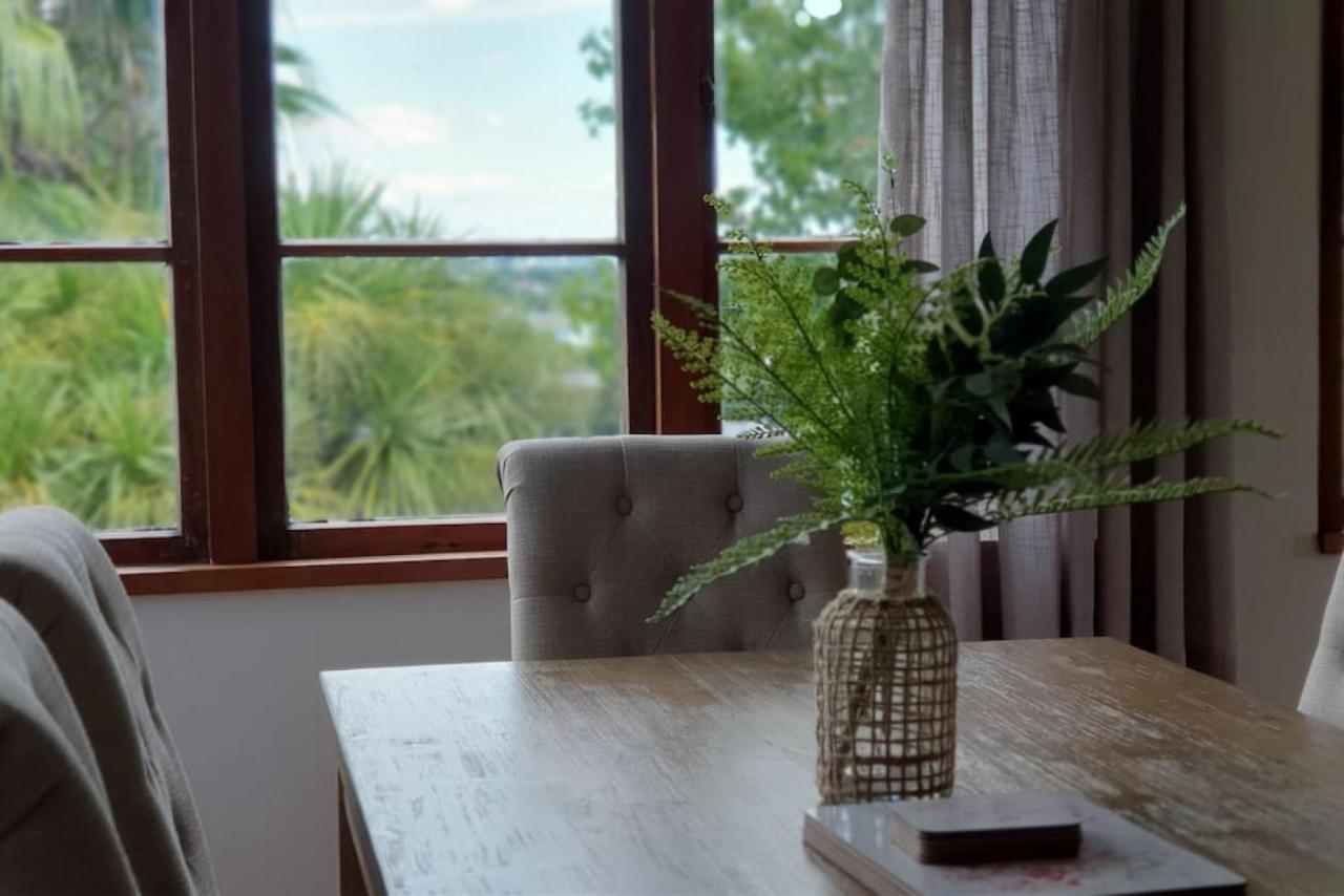Bright And Modern Oasis In Kingsland Villa Auckland Eksteriør billede